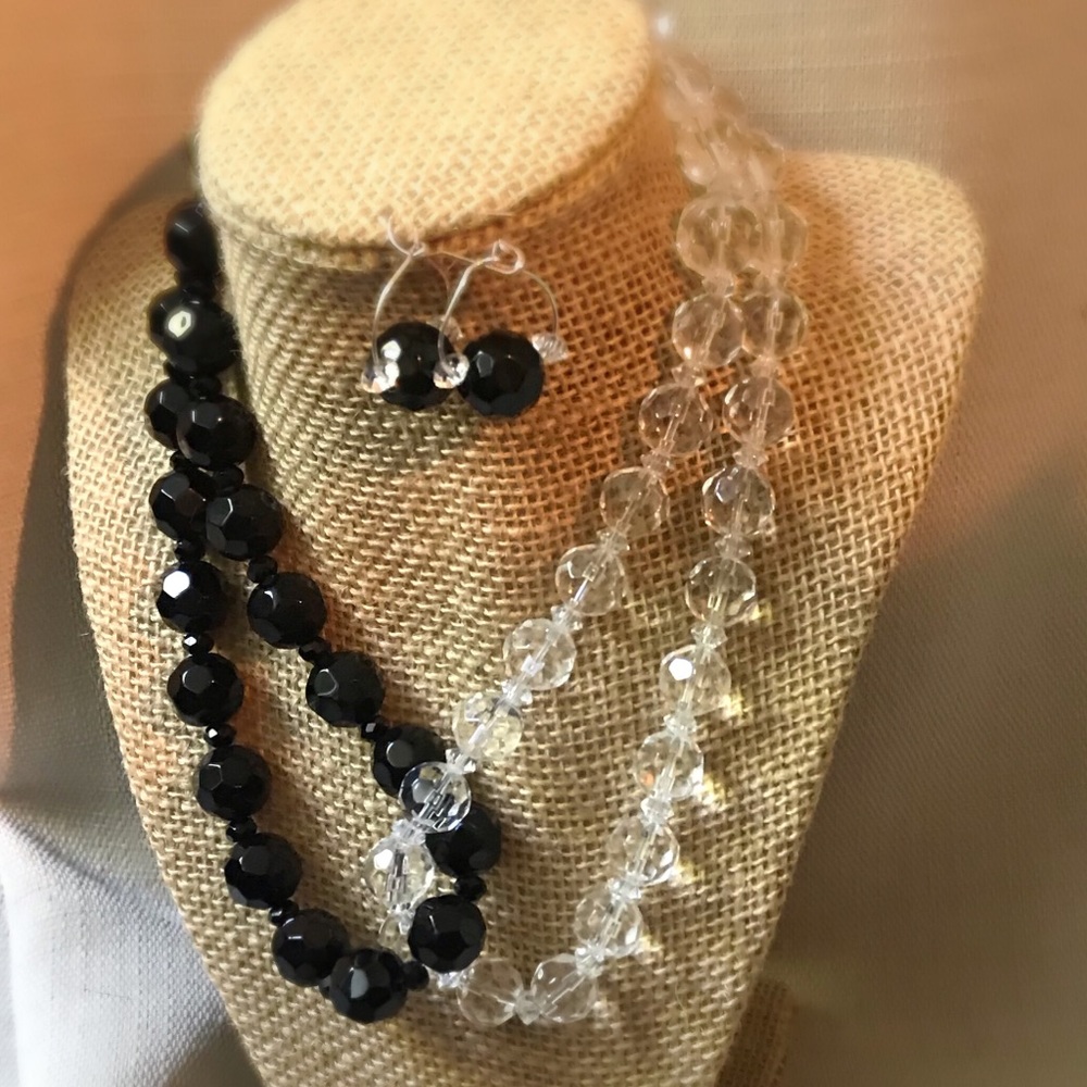 Handmade clear/black bead necklace & earrings